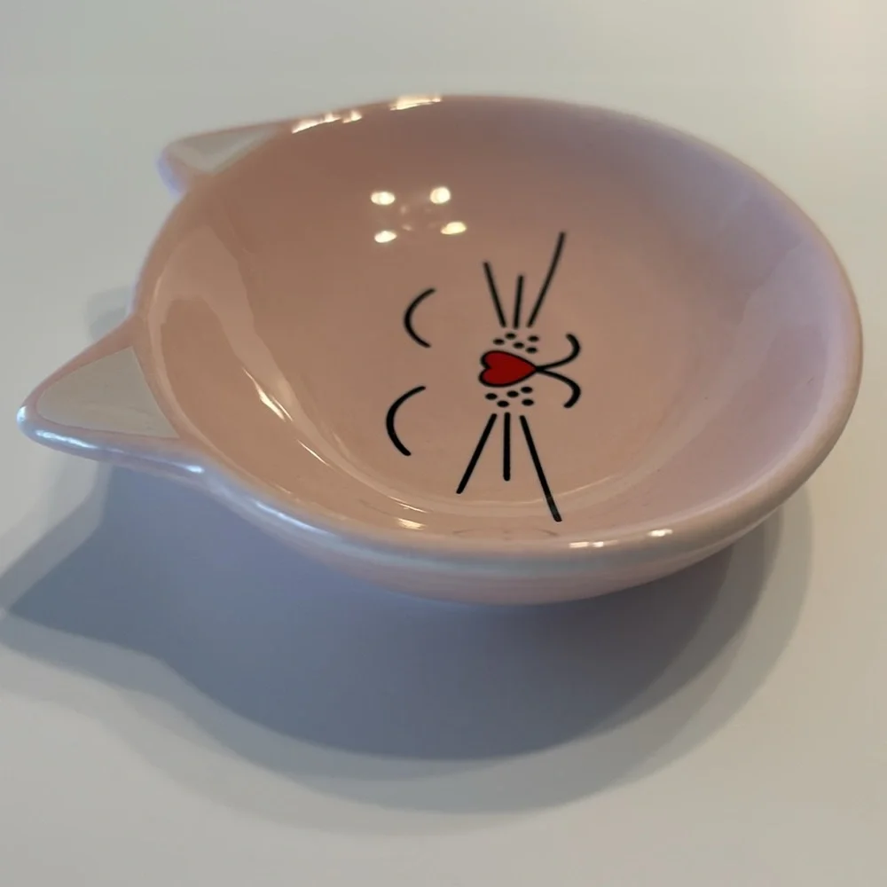 Parker Life Designs Pink Oscar Kitty Bowl